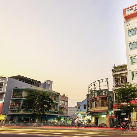 Vien Dong Hotel Дананг Экстерьер фото